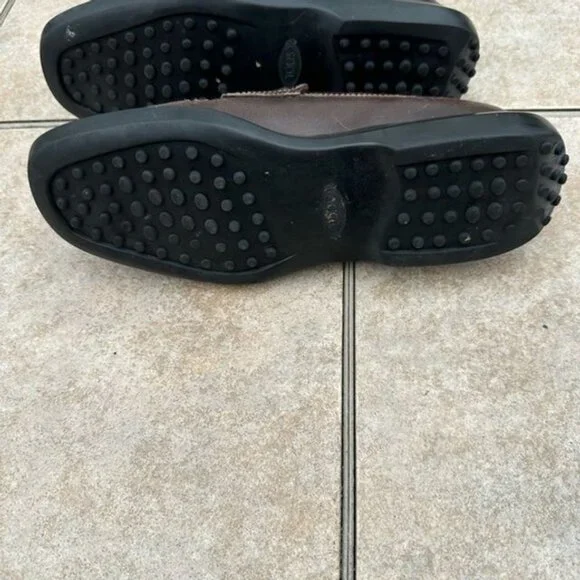 Tod's Women's Brown Leather Driving Loafers